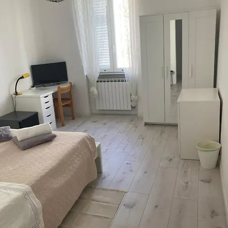 Host Soroka 2-4-6 Posti Gasthuis *